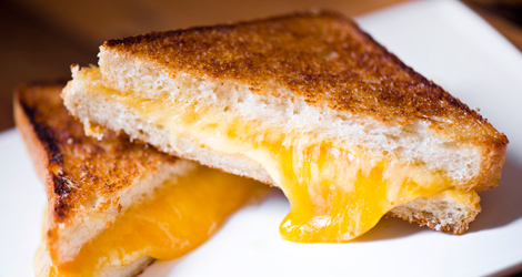 Scientists Discover The Three Cheeses That Make the Gooiest Grilled ...